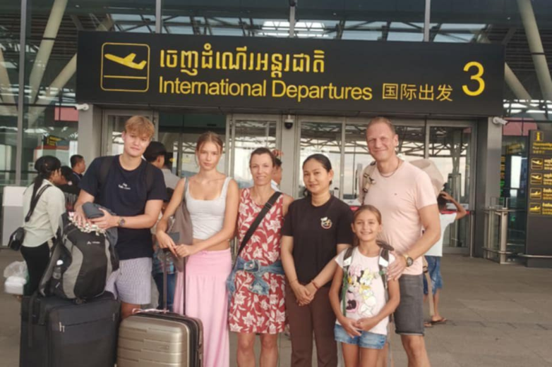 Airport Transfer Service by lady driver